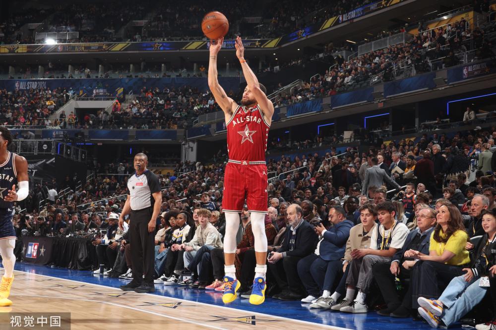 年罗伯特 年罗伯特