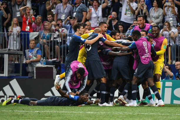 严格审核和 严格审核和